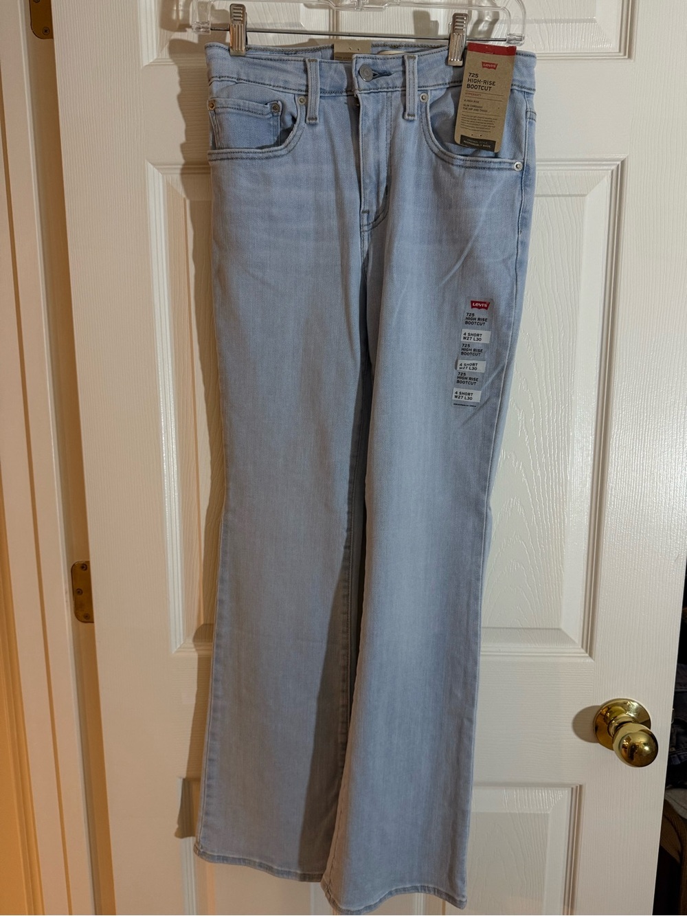 Levi's 725 High Rise Bootcut Light Blue Jeans